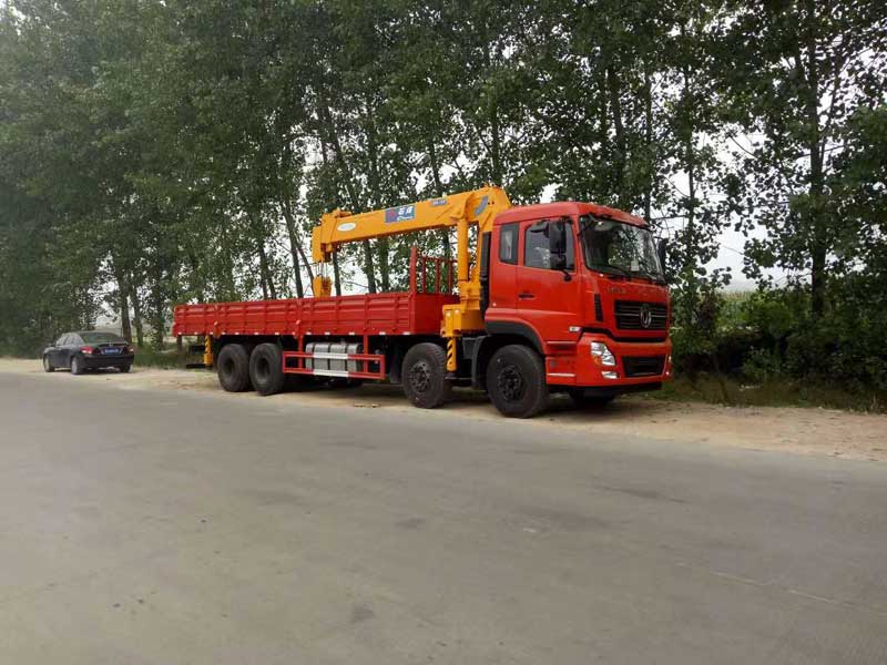 隨車吊營運證怎么辦理？