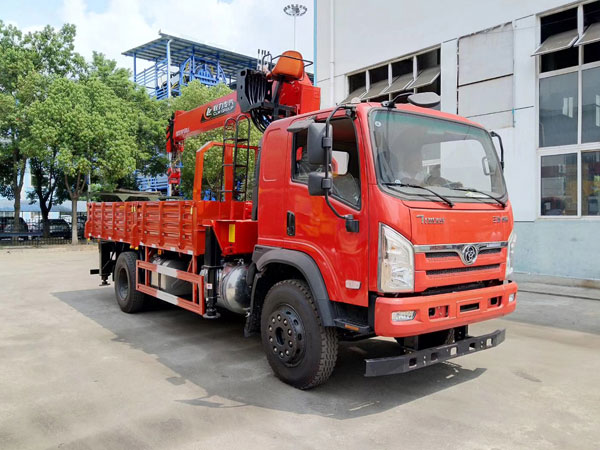 三環(huán)8噸程力隨車(chē)吊(山區(qū)專用)