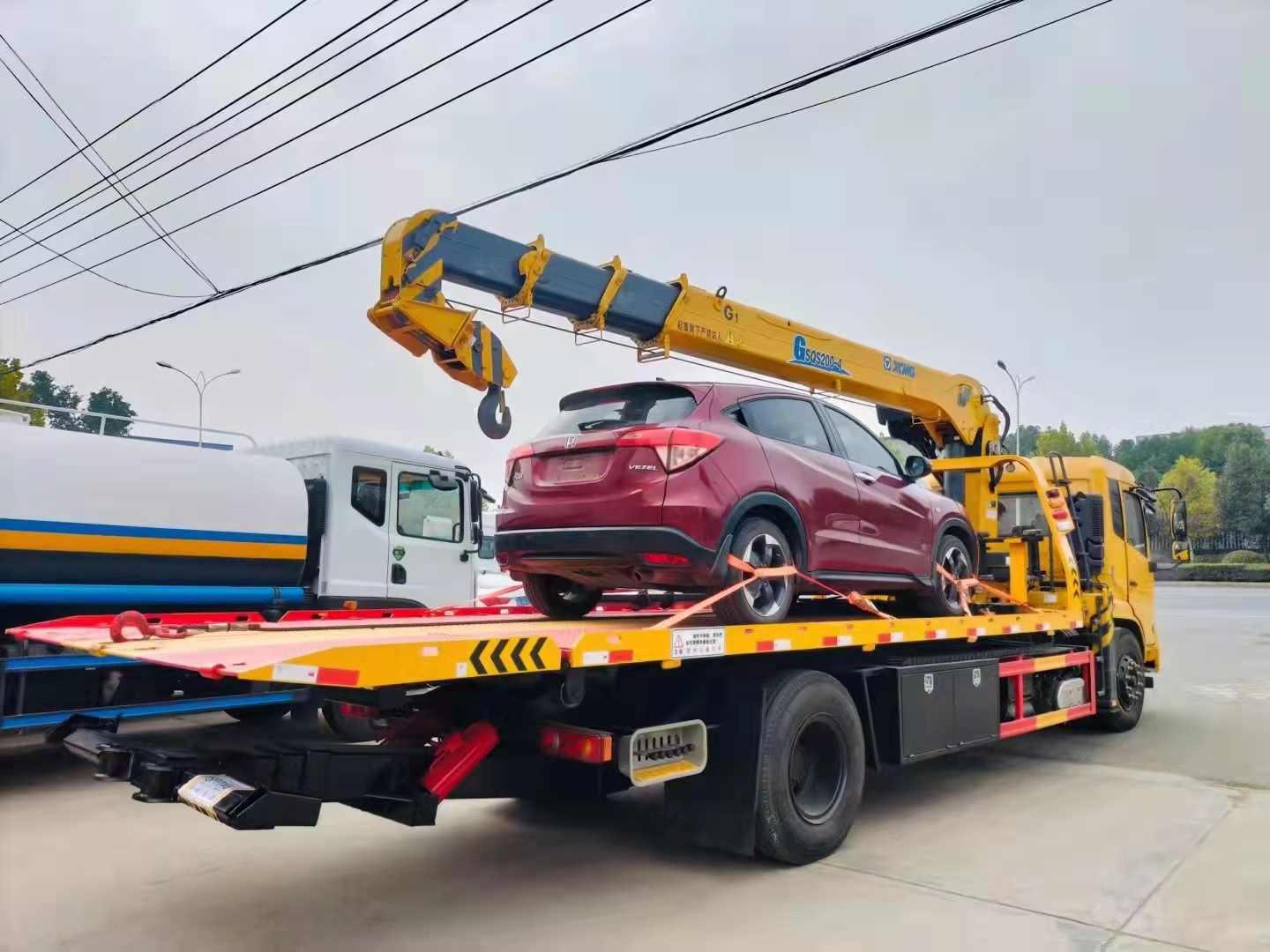 東風(fēng)天錦清障隨車(chē)吊 徐工8噸吊機(jī)