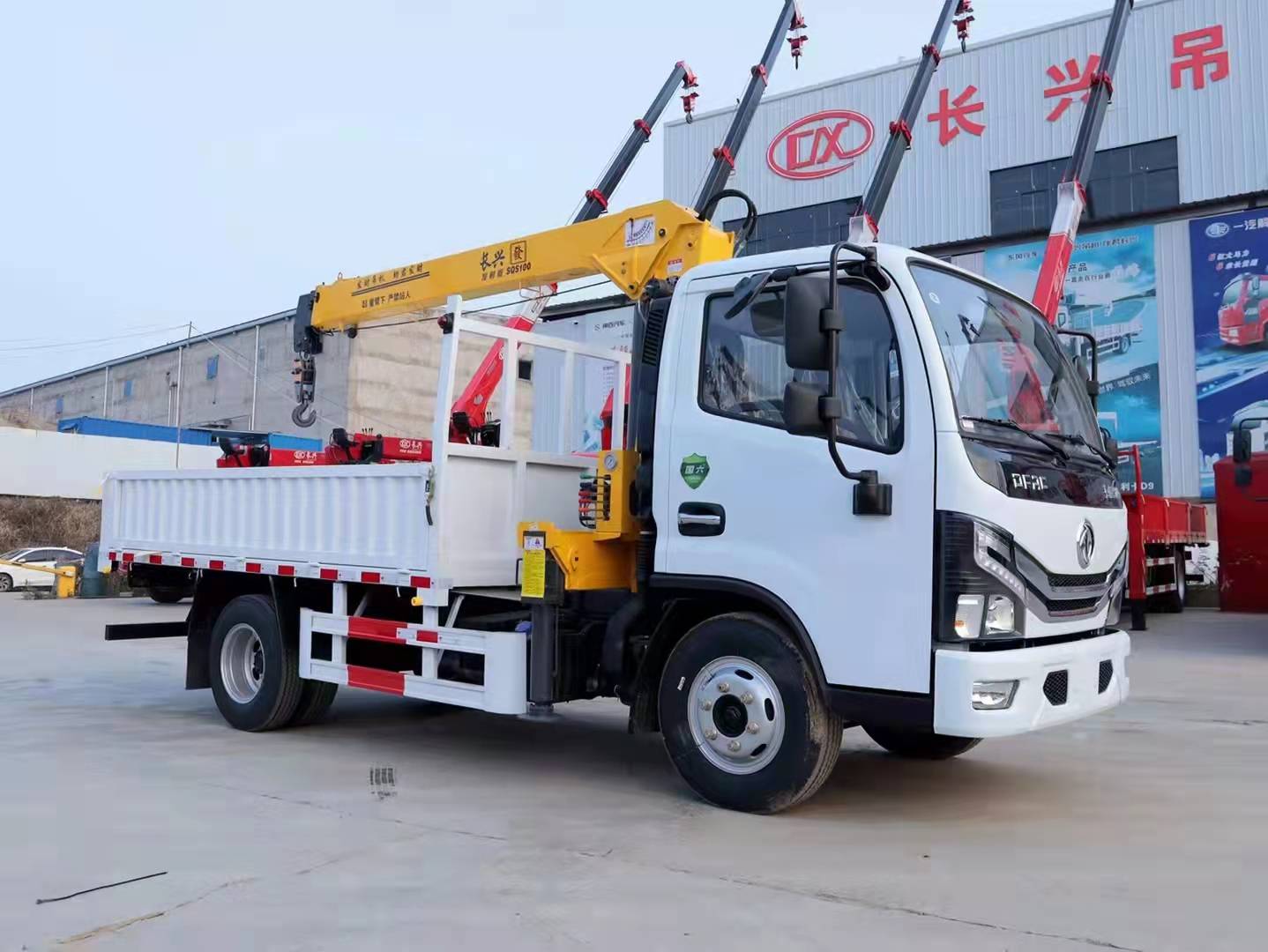 藍(lán)牌隨車(chē)吊絕命時(shí)刻 喋血力推